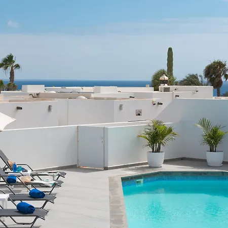 Casa Reina Playa Blanca